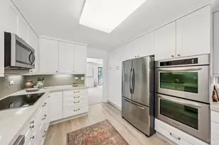 11 Eucalyptus Knoll St, Mill Valley, CA 94941 - Photo 10