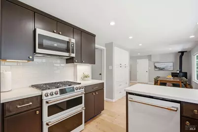 2205 Hillside Drive, Santa Rosa, CA 95404 - Photo 12