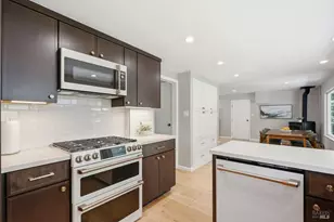 2205 Hillside Dr, Santa Rosa, CA 95404 - Photo 12