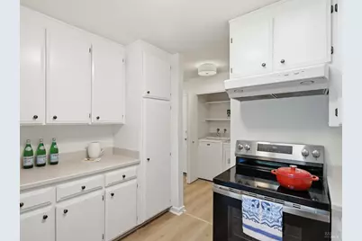 23 Oakcrest Drive, San Rafael, CA 94903 - Photo 12