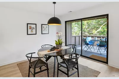 23 Oakcrest Drive, San Rafael, CA 94903 - Photo 8
