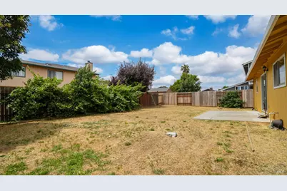 808 Osprey Way, Suisun City, CA 94585 - Photo 24