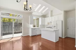 2386 Battersea St, Santa Rosa, CA 95403 - Photo 2