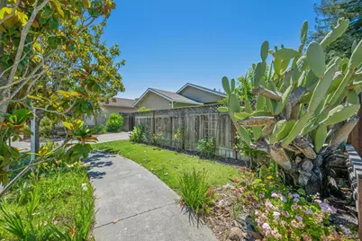 2321 Mandarin Lane, Santa Rosa, CA 95401 - Photo 38