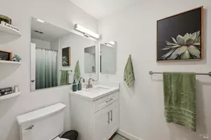 2321 Mandarin Ln, Santa Rosa, CA 95401 - Photo 30
