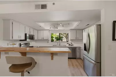 1639 Santiago Avenue, Napa, CA 94558 - Photo 10