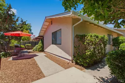 1639 Santiago Avenue, Napa, CA 94558 - Photo 24
