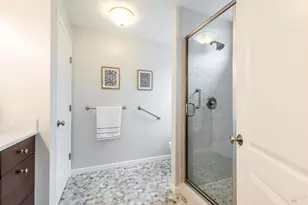 27 Falcon Crest Cir, Napa, CA 94558 - Photo 20