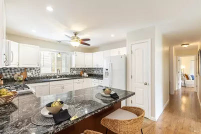 27 Falcon Crest Circle, Napa, CA 94558 - Photo 12