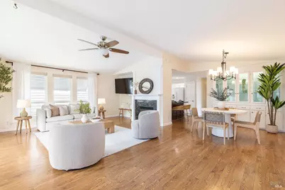 27 Falcon Crest Circle, Napa, CA 94558 - Photo 8