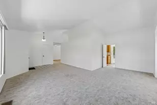 1019 Linden Ave, Fairfield, CA 94533 - Photo 6