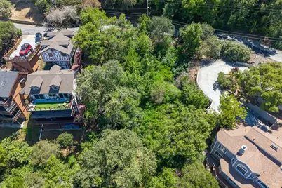 236 Tiburon Boulevard, San Rafael, CA 94901 - Photo 10