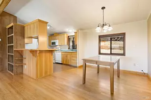 9170 Upper Lake Lucerne Rd, Upper Lake, CA 95485 - Photo 18
