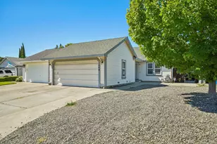 148 Columbia Dr, Vacaville, CA 95687 - Photo 1