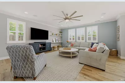 124 Shubin Way, Vacaville, CA 95687 - Photo 8