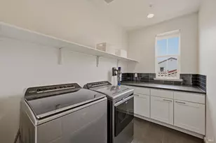 124 Shubin Way, Vacaville, CA 95687 - Photo 38