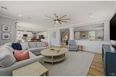 124 Shubin Way, Vacaville, CA 95687 - Photo 10