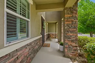 124 Shubin Way, Vacaville, CA 95687 - Photo 4