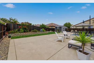 124 Shubin Way, Vacaville, CA 95687 - Photo 40