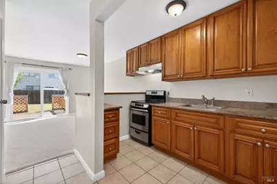 327 Vallejo Street, Petaluma, CA 94952 - Photo 24