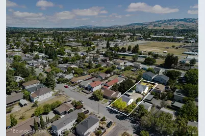 327 Vallejo Street, Petaluma, CA 94952 - Photo 44