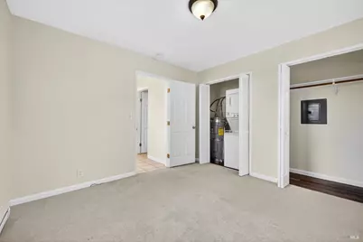 327 Vallejo Street, Petaluma, CA 94952 - Photo 36