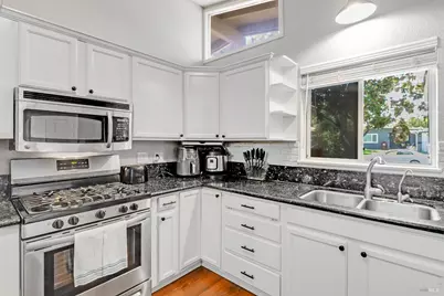 257 Cedar Street, Vacaville, CA 95688 - Photo 12