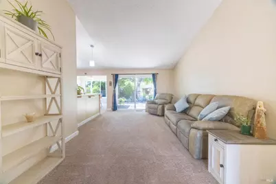 701 Sequoia Drive, Fairfield, CA 94533 - Photo 10