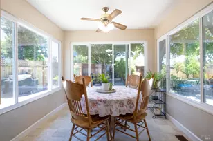 701 Sequoia Dr, Fairfield, CA 94533 - Photo 18
