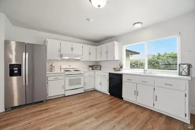7245 Circle Drive, Rohnert Park, CA 94928 - Photo 4
