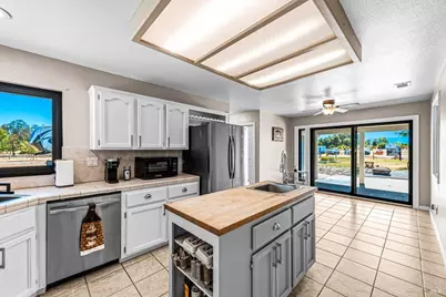 8409 Kobert Court, Winters, CA 95694 - Photo 22