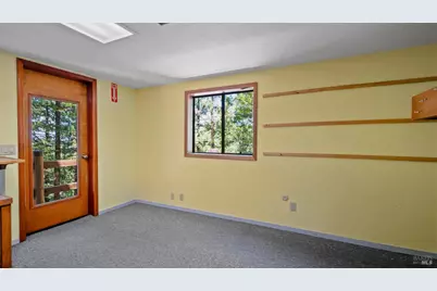 99 Chula Vista Drive, San Rafael, CA 94901 - Photo 36