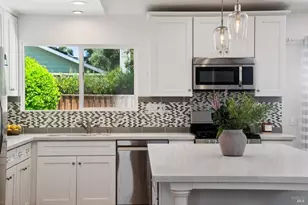 19024 Junipero Serra Dr, Sonoma, CA 95476 - Photo 14
