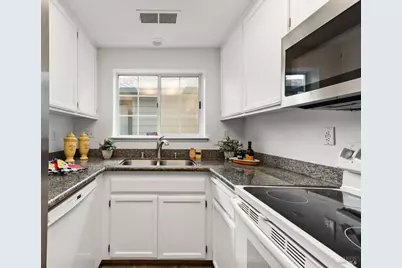 1245 Eardley Avenue, Santa Rosa, CA 95401 - Photo 4