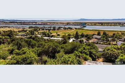 129 Harrier Avenue, Vallejo, CA 94590 - Photo 40