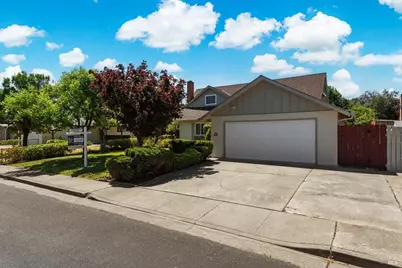 513 San Remo Street, Fairfield, CA 94533 - Photo 2