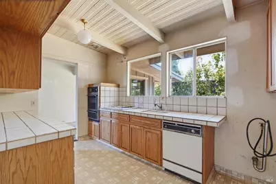 579 Wisteria Way, San Rafael, CA 94903 - Photo 2