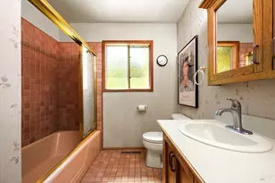 944 Summerfield Rd, Santa Rosa, CA 95405 - Photo 36
