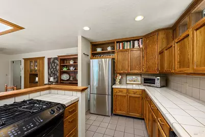 944 Summerfield Road, Santa Rosa, CA 95405 - Photo 28