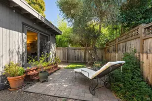 944 Summerfield Rd, Santa Rosa, CA 95405 - Photo 42