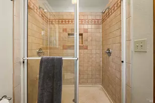 944 Summerfield Rd, Santa Rosa, CA 95405 - Photo 30