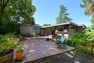 944 Summerfield Rd, Santa Rosa, CA 95405 - Photo 22