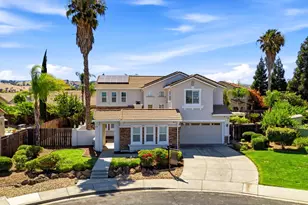 918 Shelter Cove Ct, Vacaville, CA 95688 - Photo 2