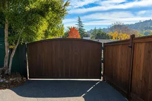 30 Martling Rd, San Anselmo, CA 94960 - Photo 2