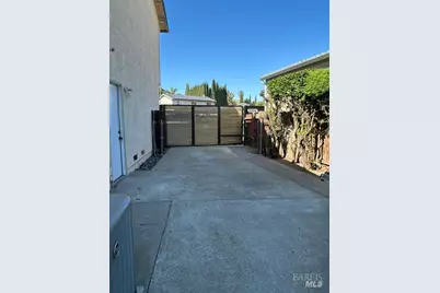 1806 Nantucket Place, Fairfield, CA 94534 - Photo 22