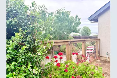 814 Capistrano Drive, Suisun City, CA 94585 - Photo 24