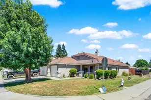805 Wiegand Way, Dixon, CA 95620 - Photo 2