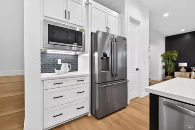 357 Cornell Street, Windsor, CA 9549 - Photo 16