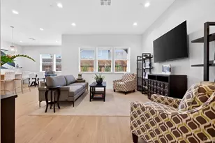 341 Cornell St, Windsor, CA 9549 - Photo 4