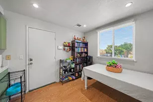 156 Peach St, Vallejo, CA 94589 - Photo 8